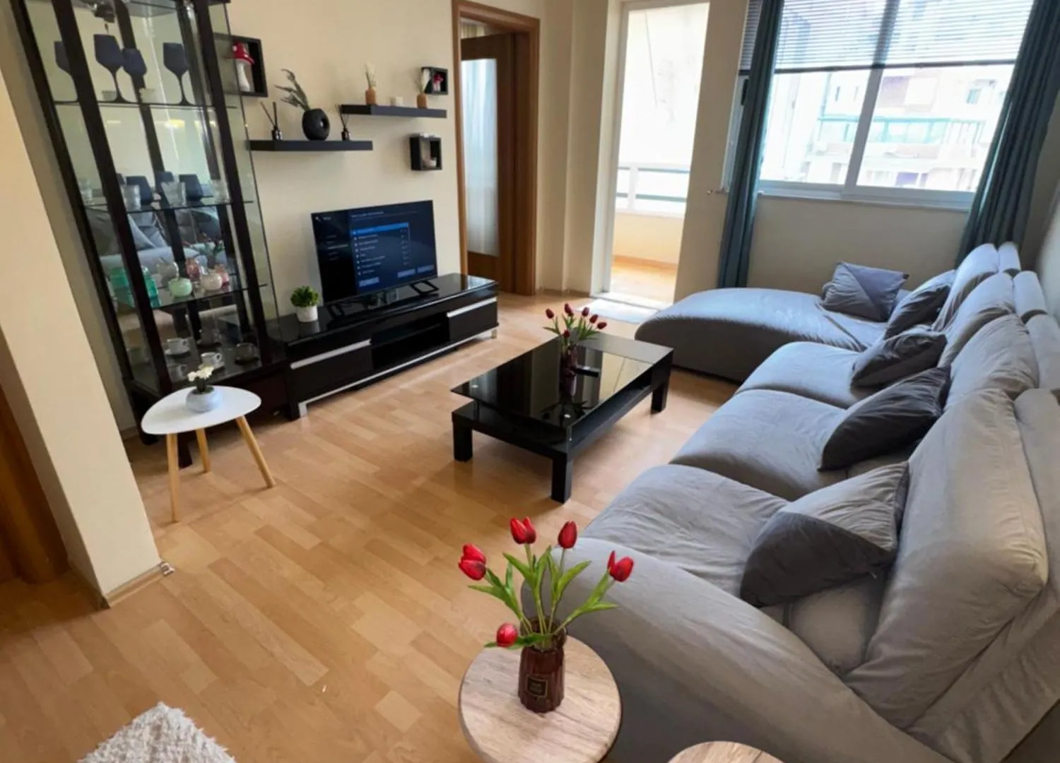 Cozy Selvia Stay Tirana Apartman